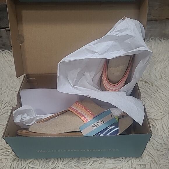 TOMS BREE HONEY WOVEN TRIM THONG SANDAL Sz 8 NIB - Picture 8 of 9
